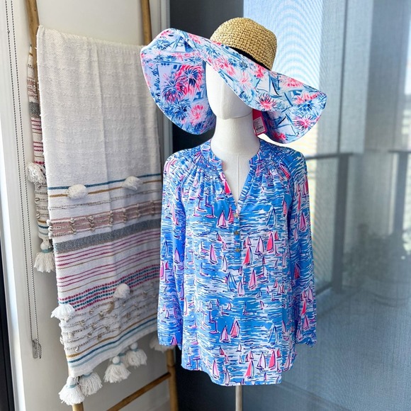 Lilly Pulitzer Tops - Lilly Pulitzer Elsa Zanzibar Blue Boat Print 100% Silk Long Sleeve Blouse XS